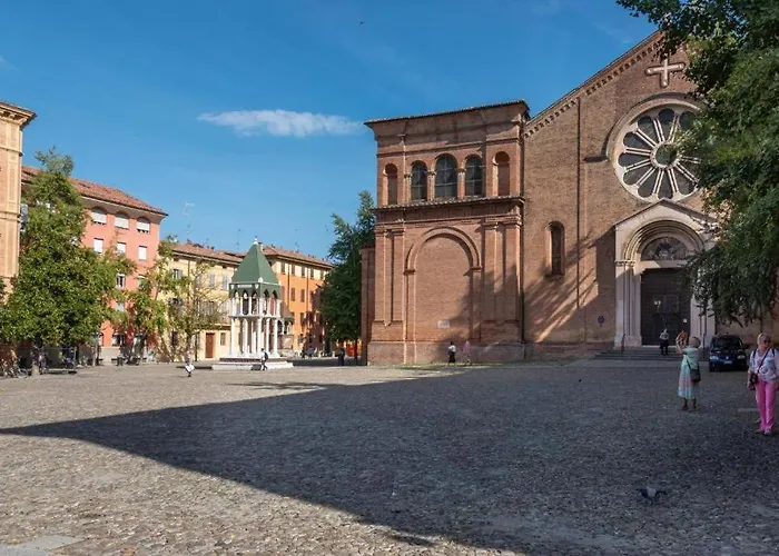 Piazza Santo Stefano 6 - By Bolognacentro Luxuryh בולוניה